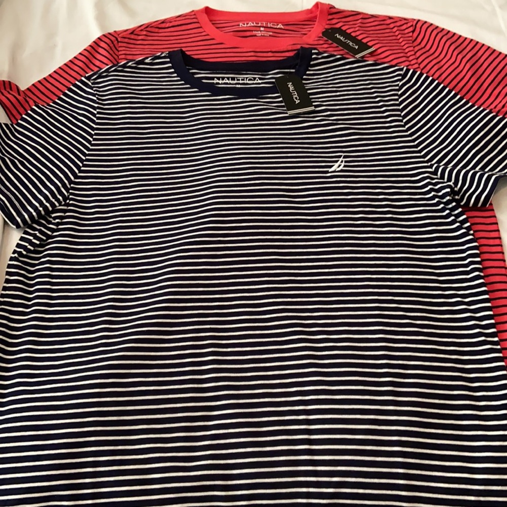 Pair of Nautica Tee Shirts - Picture 3 of 7